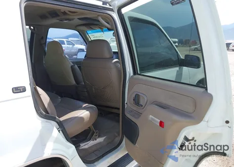 1999 Chevrolet Tahoe Lt z USA, uszkodzony, nr VIN 1GNEC13RXXJ351815